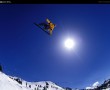 Papel de Parede Snowboard – Alcançando o Sol