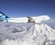 Papel de Parede Avião Sobre Montanhas