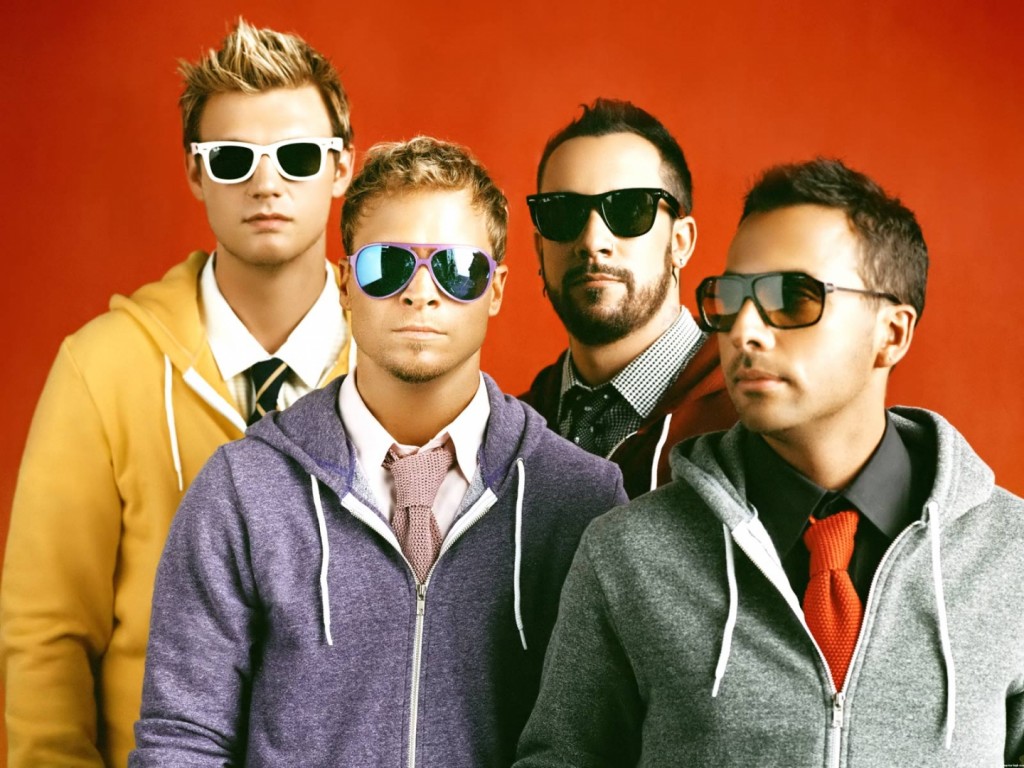 Papel de parede Backstreet Boys de Óculos para download gratuito. Use no computador pc, mac, macbook, celular, smartphone, iPhone, onde quiser!