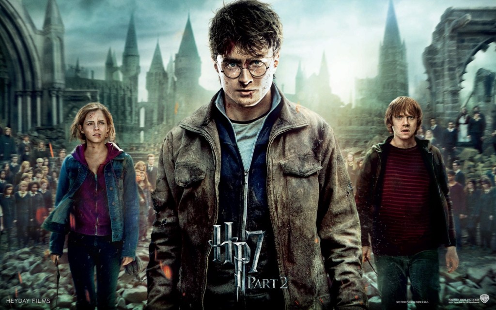 Papel de parede Batalha Final Harry Potter 7 para download gratuito. Use no computador pc, mac, macbook, celular, smartphone, iPhone, onde quiser!
