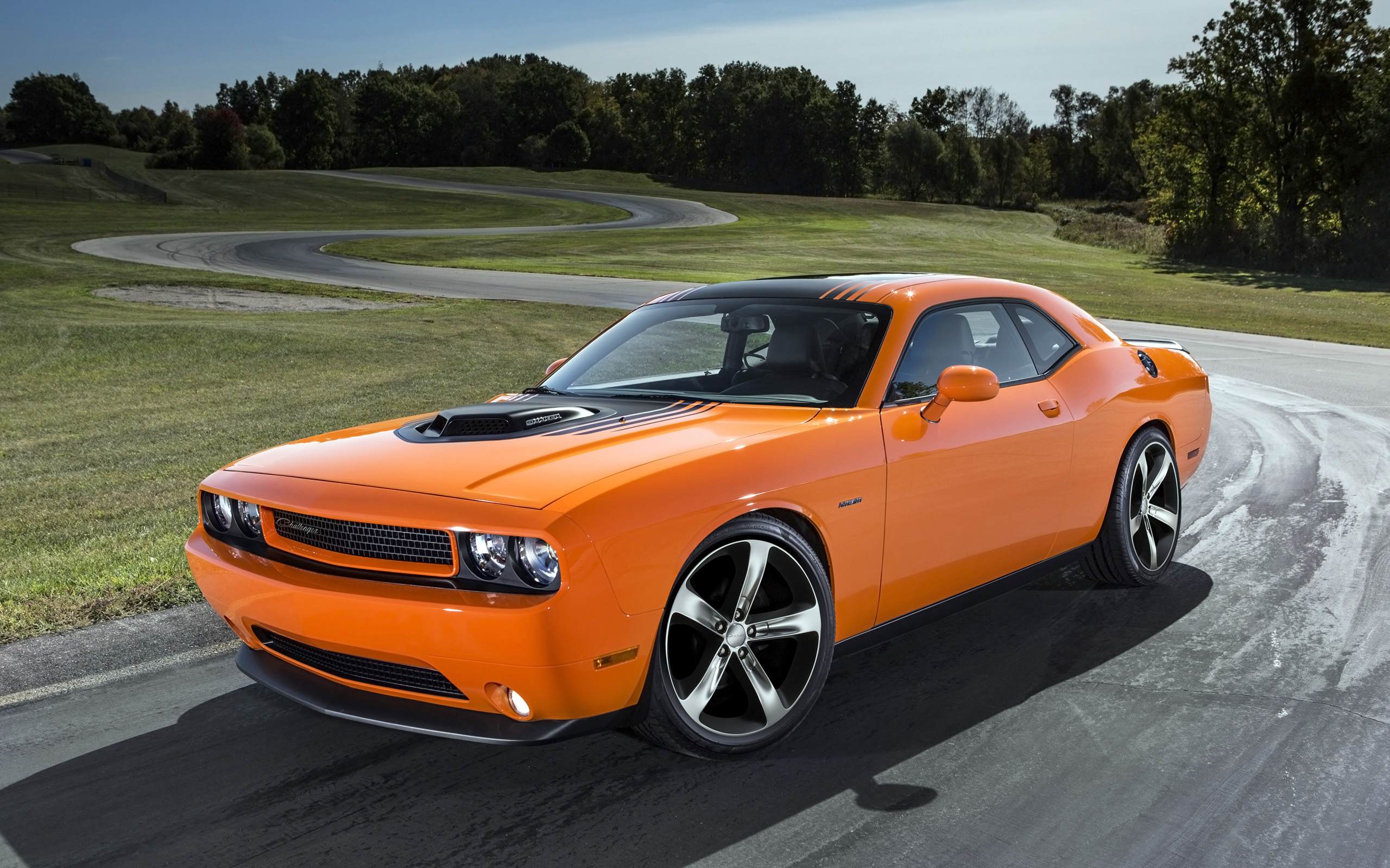 Papel de Parede Dodge Challenger 2014 Laranja Wallpaper para Download no Celular ou Computador PC