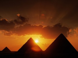 Papel de parede Pirâmides no Pôr-do-Sol