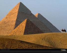 Papel de parede As Três Pirâmides