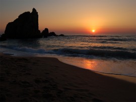 Papel de parede Pôr-do-sol na Praia: Pedras