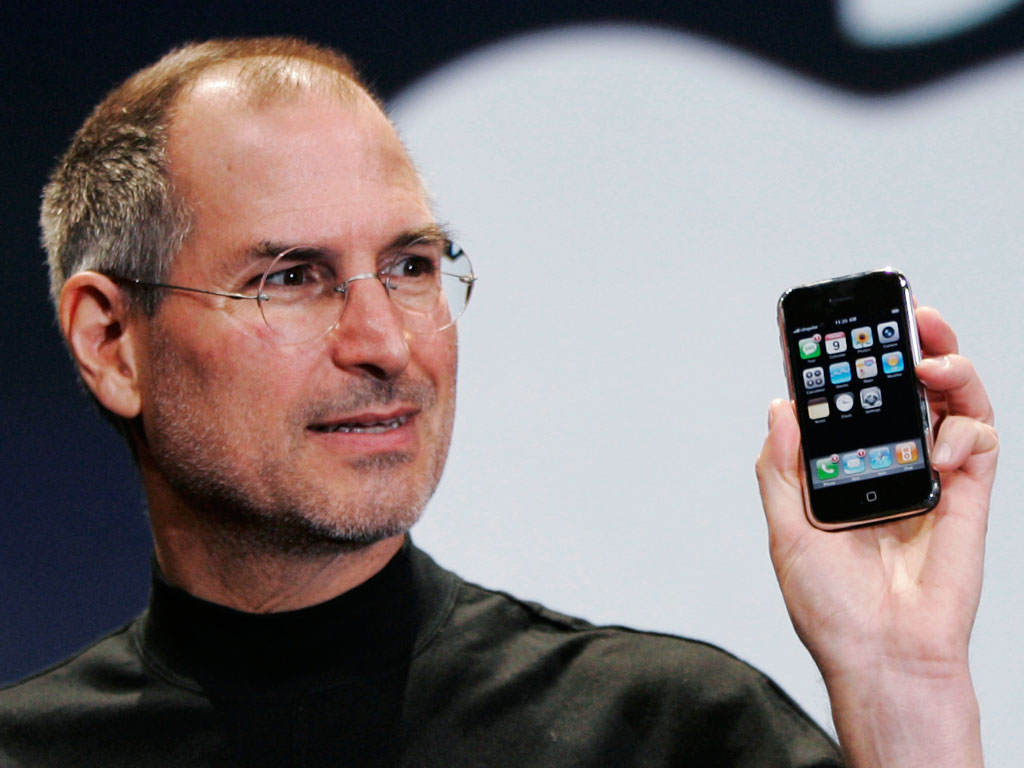 Papel de parede Steve Jobs: iPhone para download gratuito. Use no computador pc, mac, macbook, celular, smartphone, iPhone, onde quiser!