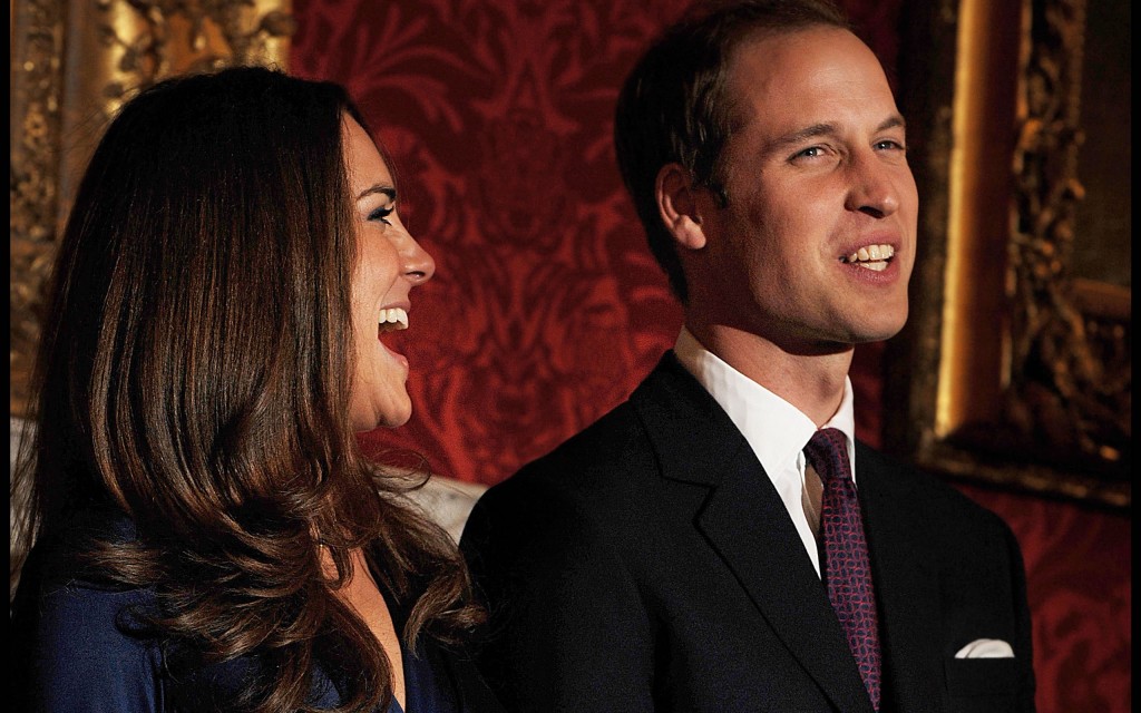 Papel de parede William e Kate – Sorriso para download gratuito. Use no computador pc, mac, macbook, celular, smartphone, iPhone, onde quiser!