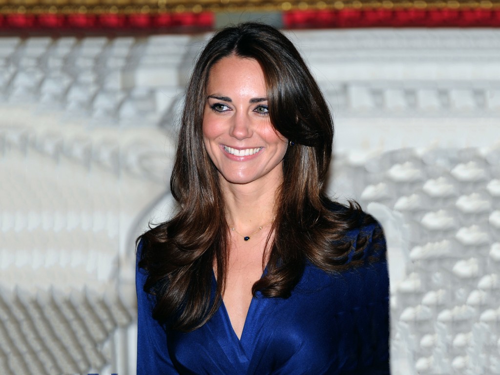 Papel de parede Kate Middleton para download gratuito. Use no computador pc, mac, macbook, celular, smartphone, iPhone, onde quiser!