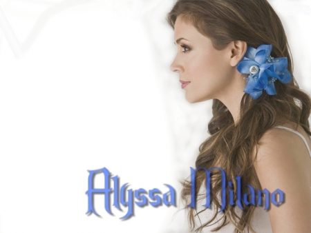 Papel de parede Alyssa Milano para download gratuito. Use no computador pc, mac, macbook, celular, smartphone, iPhone, onde quiser!