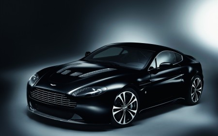 Papel de parede Aston Martin Carbon para download gratuito. Use no computador pc, mac, macbook, celular, smartphone, iPhone, onde quiser!