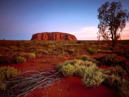 Papel de parede Austrália – Ayers Rock para download gratuito. Use no computador pc, mac, macbook, celular, smartphone, iPhone, onde quiser!