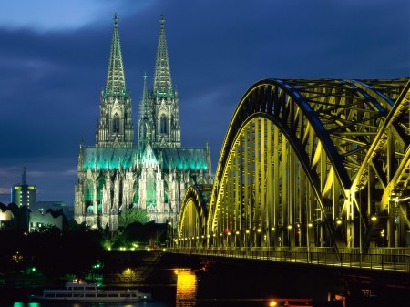 Papel de parede Catedral Cologne e Ponte Hohenzoller, Alemanha para download gratuito. Use no computador pc, mac, macbook, celular, smartphone, iPhone, onde quiser!