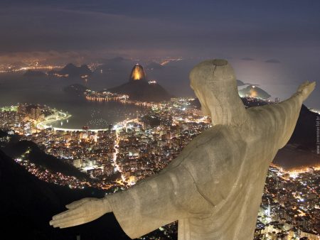 Papel de parede Cristo Redentor – Rio de Janeiro para download gratuito. Use no computador pc, mac, macbook, celular, smartphone, iPhone, onde quiser!