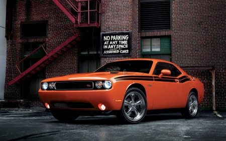 Papel de parede Dodge Challenger R/T Classic para download gratuito. Use no computador pc, mac, macbook, celular, smartphone, iPhone, onde quiser!