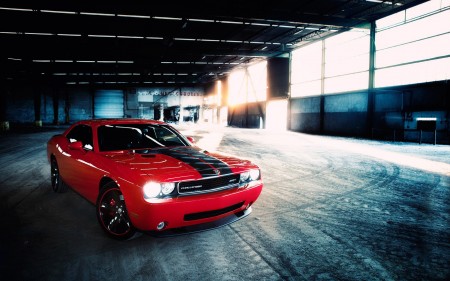 Papel de parede Dodge Challenger SRT para download gratuito. Use no computador pc, mac, macbook, celular, smartphone, iPhone, onde quiser!