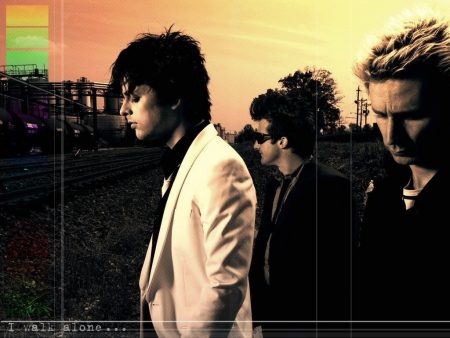 Papel de parede Green Day – Letras Políticas para download gratuito. Use no computador pc, mac, macbook, celular, smartphone, iPhone, onde quiser!