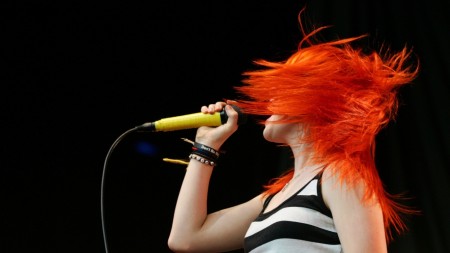 Papel de parede Hayley Willians para download gratuito. Use no computador pc, mac, macbook, celular, smartphone, iPhone, onde quiser!