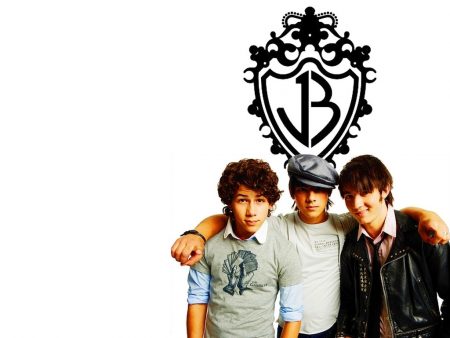 Papel de parede Jonas Brothers – Irmãos para download gratuito. Use no computador pc, mac, macbook, celular, smartphone, iPhone, onde quiser!