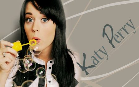 Papel de parede Katy Perry – Bolha de Sabão para download gratuito. Use no computador pc, mac, macbook, celular, smartphone, iPhone, onde quiser!