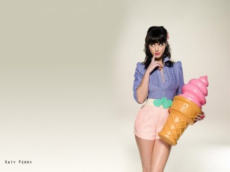 Papel de parede Katy Perry – Sorvete para download gratuito. Use no computador pc, mac, macbook, celular, smartphone, iPhone, onde quiser!