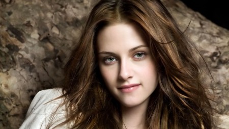 Papel de parede Kristen Stewart para download gratuito. Use no computador pc, mac, macbook, celular, smartphone, iPhone, onde quiser!