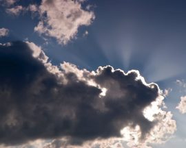 Papel de parede Nas Nuvens – Raios de Sol