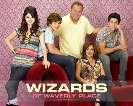 Papel de parede Os Feiticeiros de Waverly Place – Disney Channel para download gratuito. Use no computador pc, mac, macbook, celular, smartphone, iPhone, onde quiser!