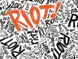 Papel de parede Paramore – Riot!