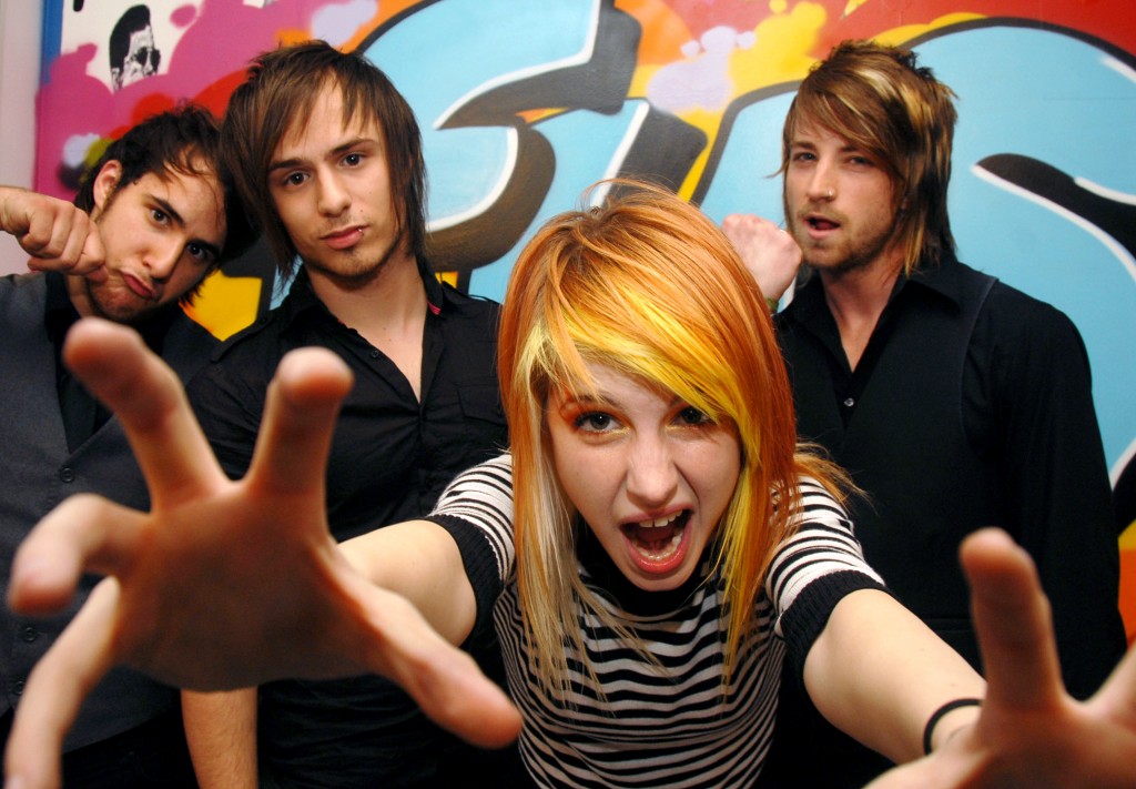 Papel de parede Paramore para download gratuito. Use no computador pc, mac, macbook, celular, smartphone, iPhone, onde quiser!