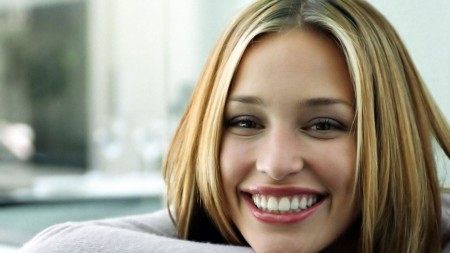 Papel de parede Piper Perabo para download gratuito. Use no computador pc, mac, macbook, celular, smartphone, iPhone, onde quiser!