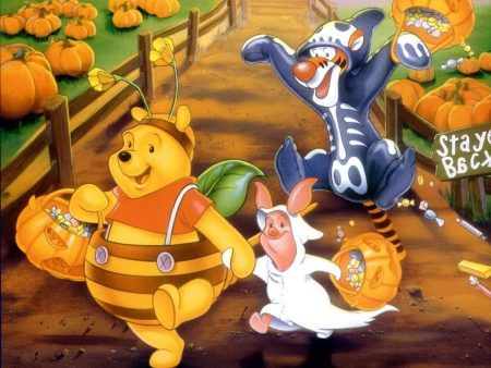 Papel de parede Pooh – Halloween para download gratuito. Use no computador pc, mac, macbook, celular, smartphone, iPhone, onde quiser!