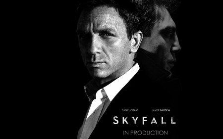 Papel de parede 007 Skyfall – Javier Bardem, Daniel Craig para download gratuito. Use no computador pc, mac, macbook, celular, smartphone, iPhone, onde quiser!