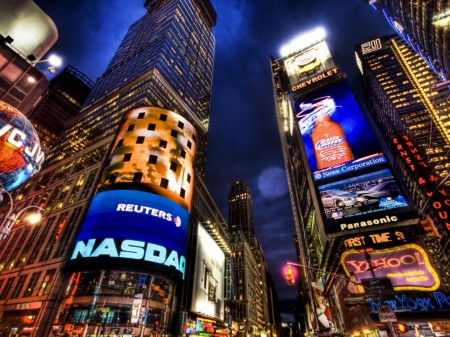 Papel de parede Times Square de Nova Iorque para download gratuito. Use no computador pc, mac, macbook, celular, smartphone, iPhone, onde quiser!