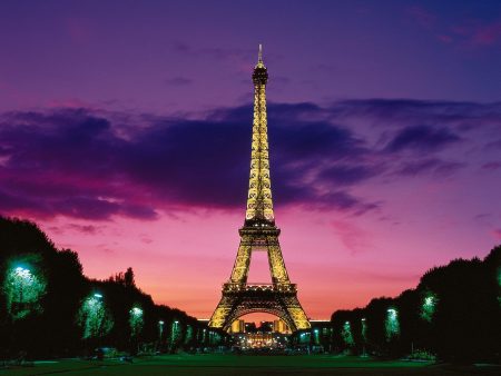 Papel de parede Torre Eiffel – Cartão Postal para download gratuito. Use no computador pc, mac, macbook, celular, smartphone, iPhone, onde quiser!