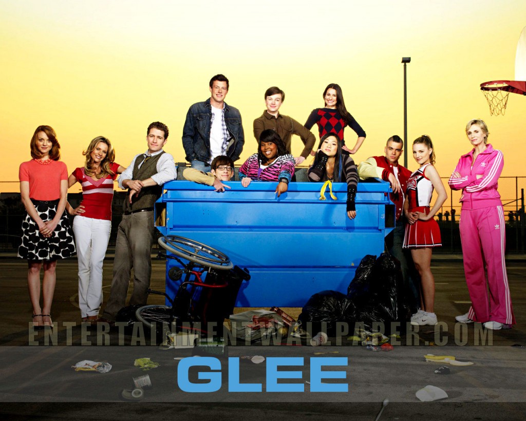 Papel de parede Glee para download gratuito. Use no computador pc, mac, macbook, celular, smartphone, iPhone, onde quiser!